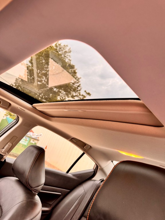 2022 Nissan Altima Image 9