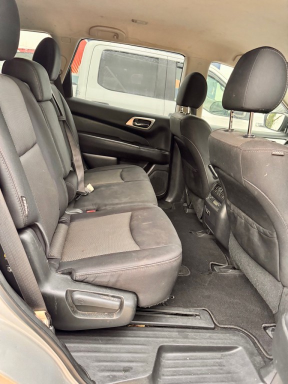 2020 Nissan Pathfinder Image 10