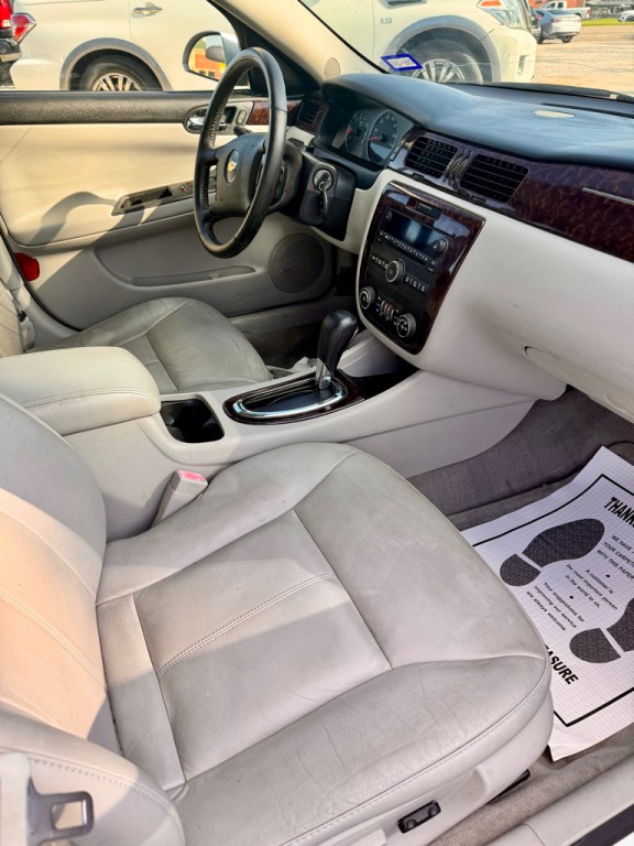2014 Chevrolet Impala Image 11