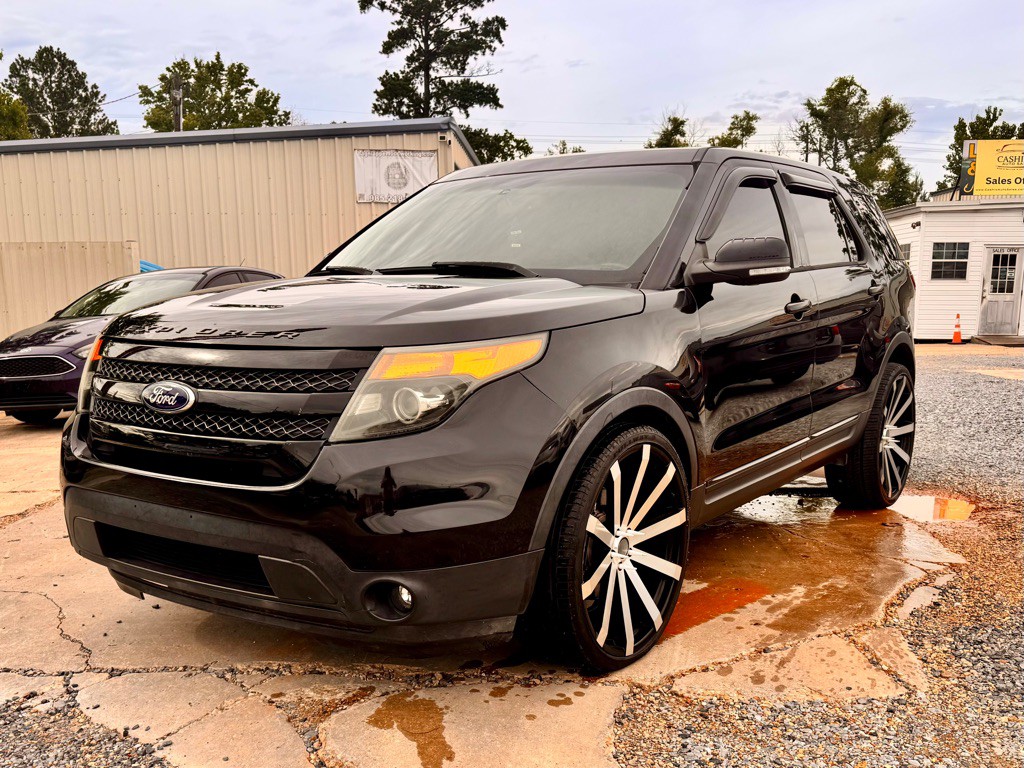 2015 Ford Explorer Image 1