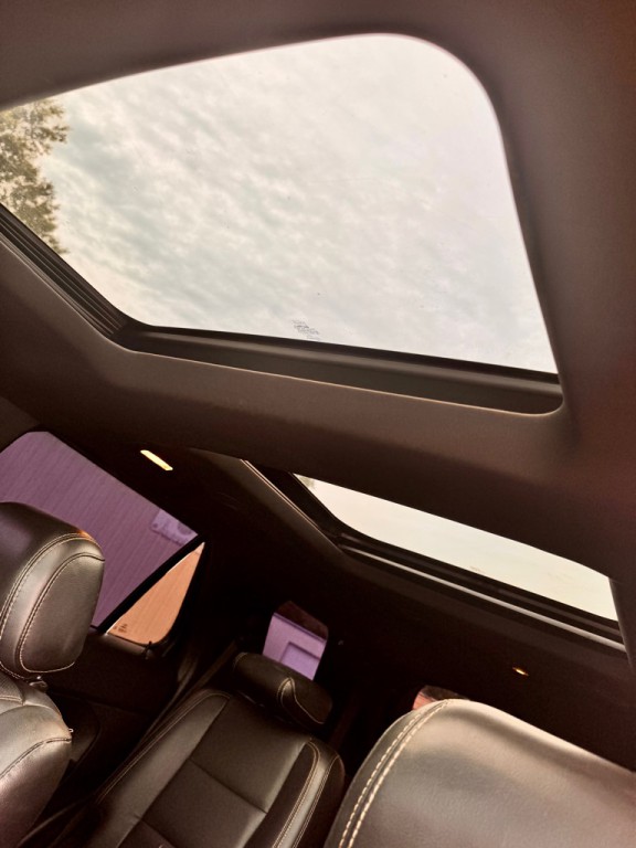2015 Ford Explorer Image 16