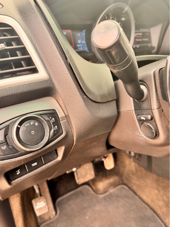 2015 Ford Explorer Image 17