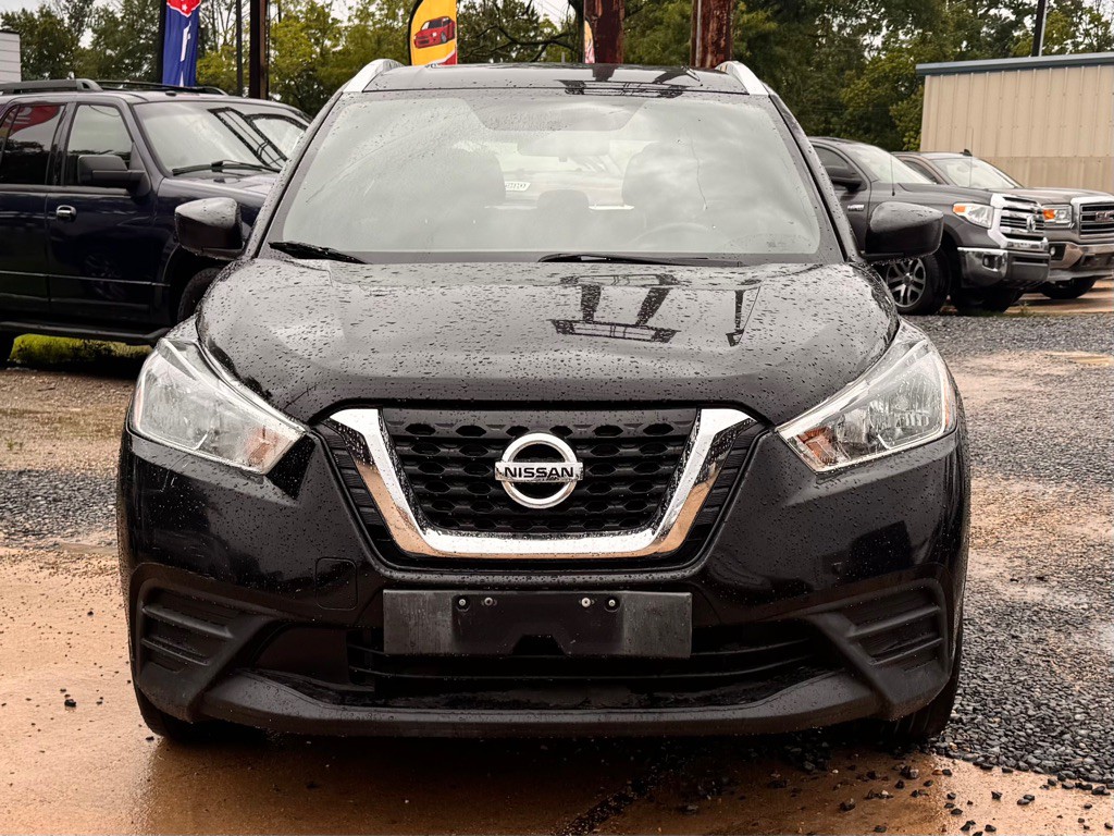 2019 Nissan Kicks Image 2