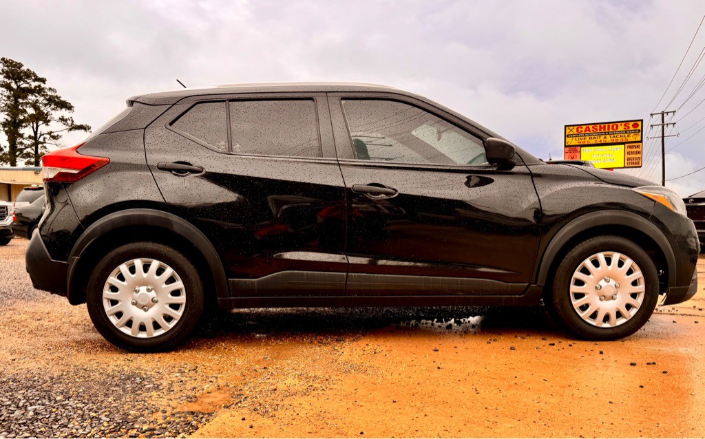 2019 Nissan Kicks Image 4
