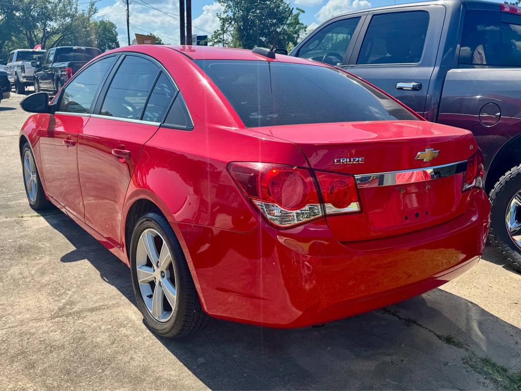 2015 Chevrolet Cruze Image 4