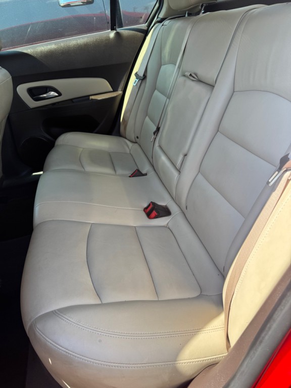 2015 Chevrolet Cruze Image 7