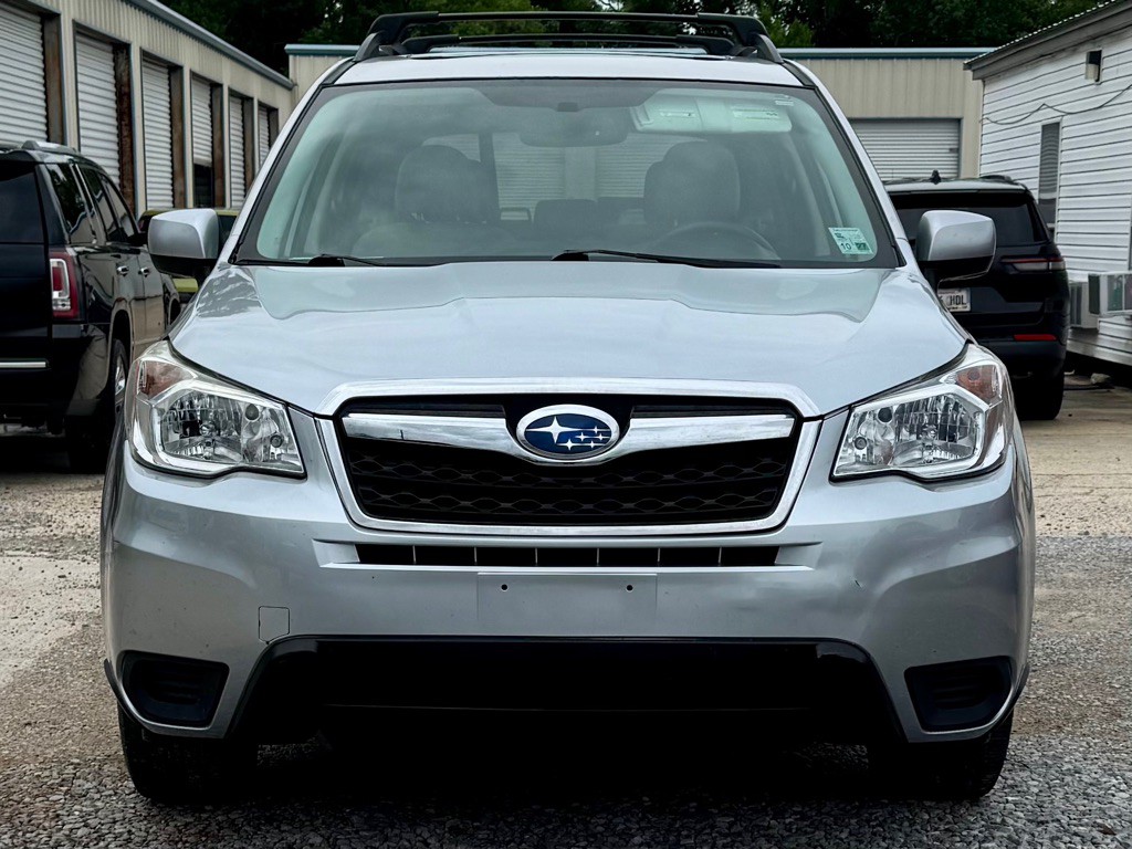 2014 Subaru Forester Image 2