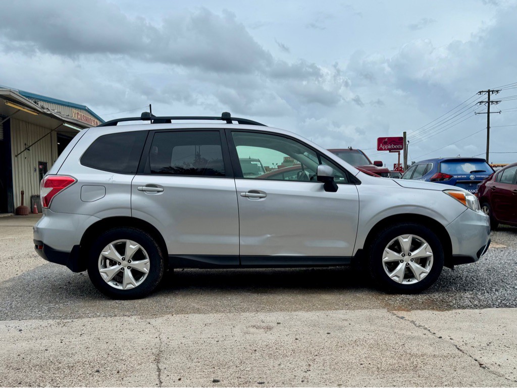 2014 Subaru Forester Image 4