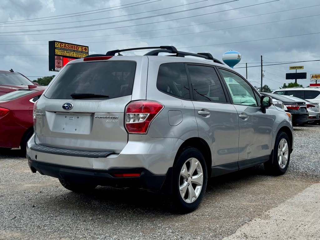 2014 Subaru Forester Image 5