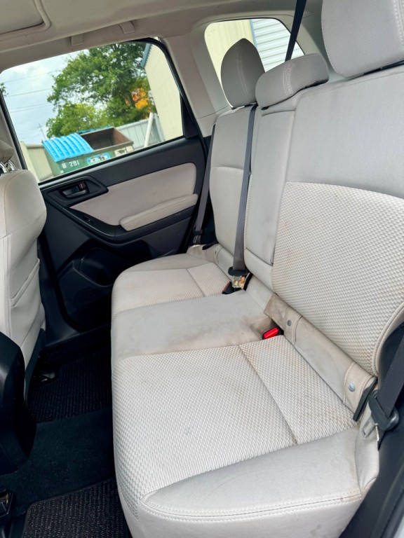 2014 Subaru Forester Image 13
