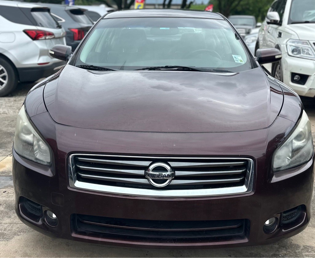 2014 Nissan Maxima Image 2