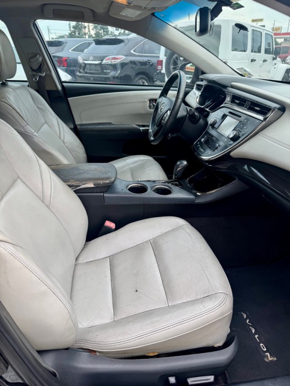 2014 Toyota Avalon Image 13