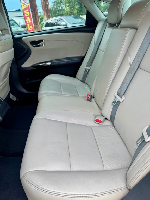 2014 Toyota Avalon Image 14