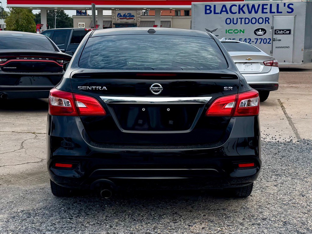 2017 Nissan Sentra Image 6