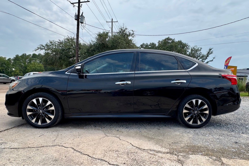 2017 Nissan Sentra Image 8