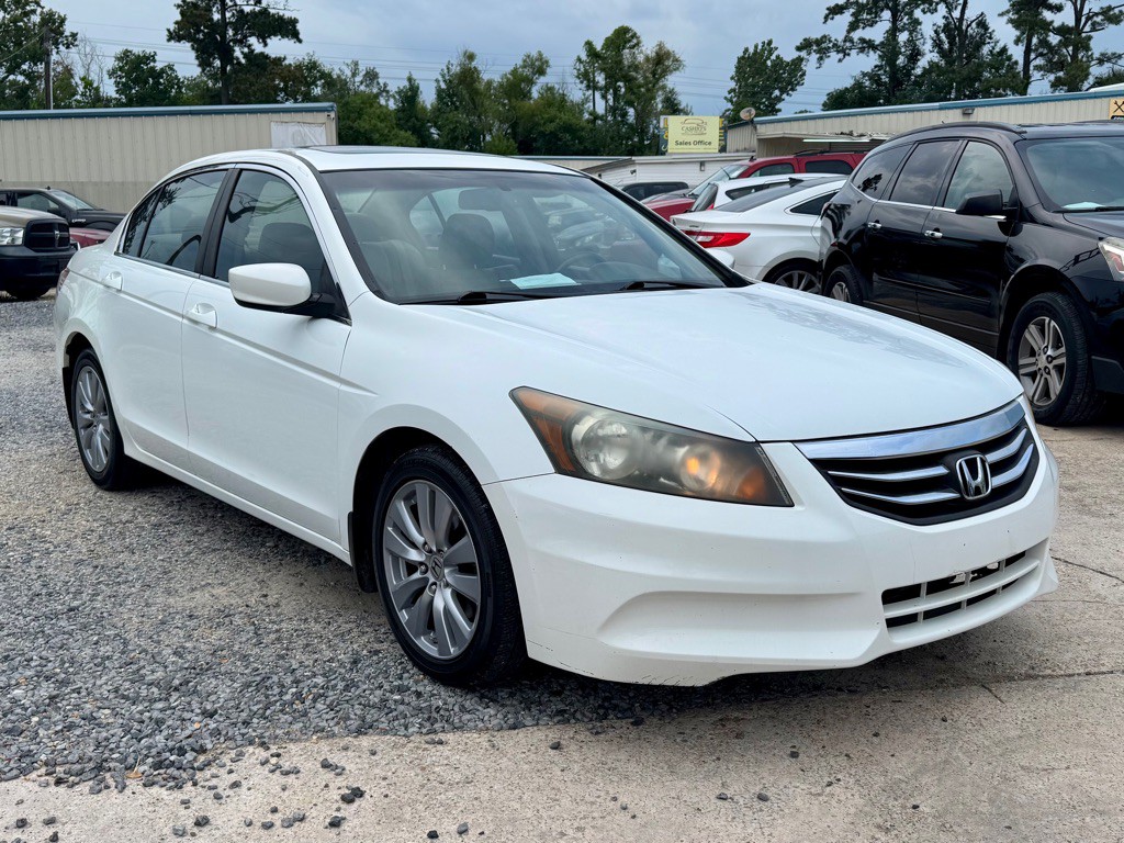 2011 Honda Accord Image 3