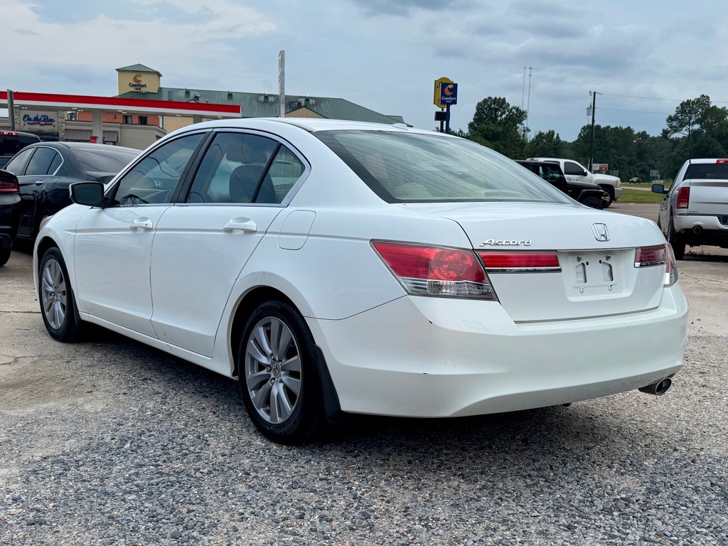 2011 Honda Accord Image 7