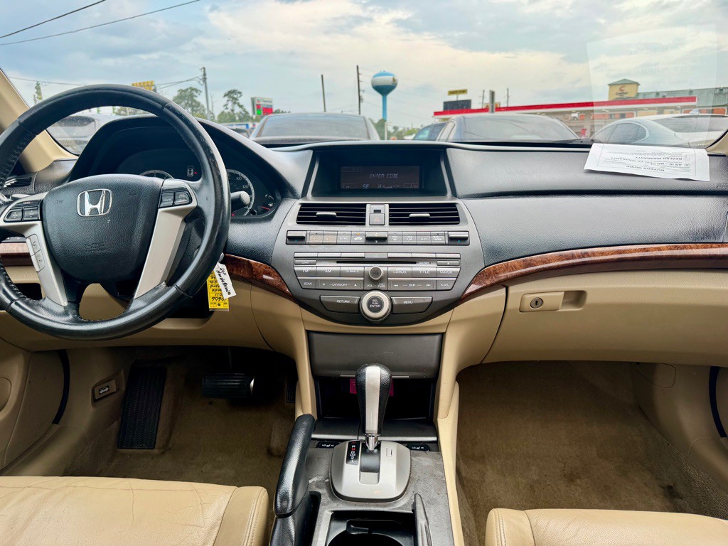 2011 Honda Accord Image 12