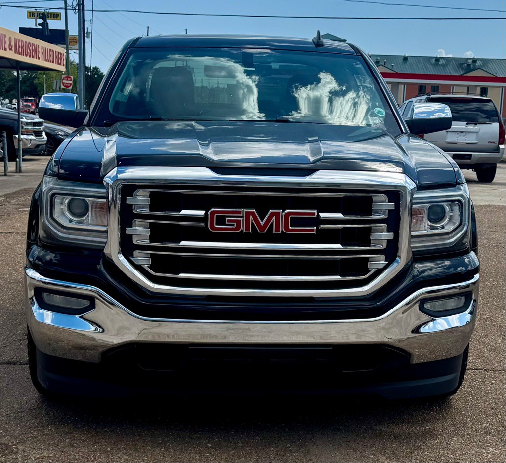 2017 GMC Sierra 1500 Image 2