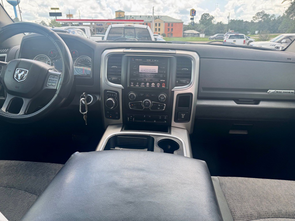 2016 RAM 1500 Image 12