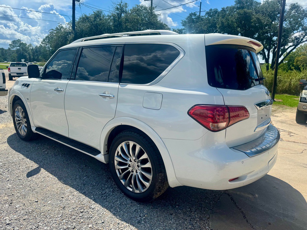 2016 INFINITI QX80 Image 7