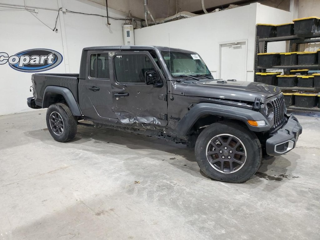 2023 Jeep Gladiator Image 4