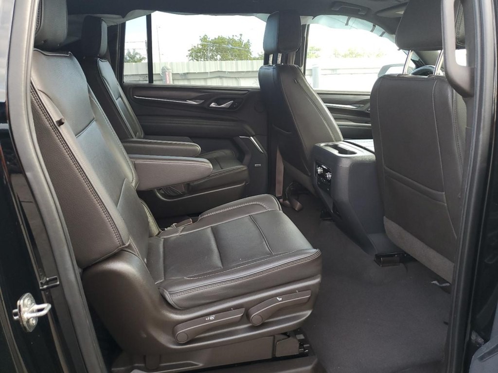 2021 GMC Yukon Image 11