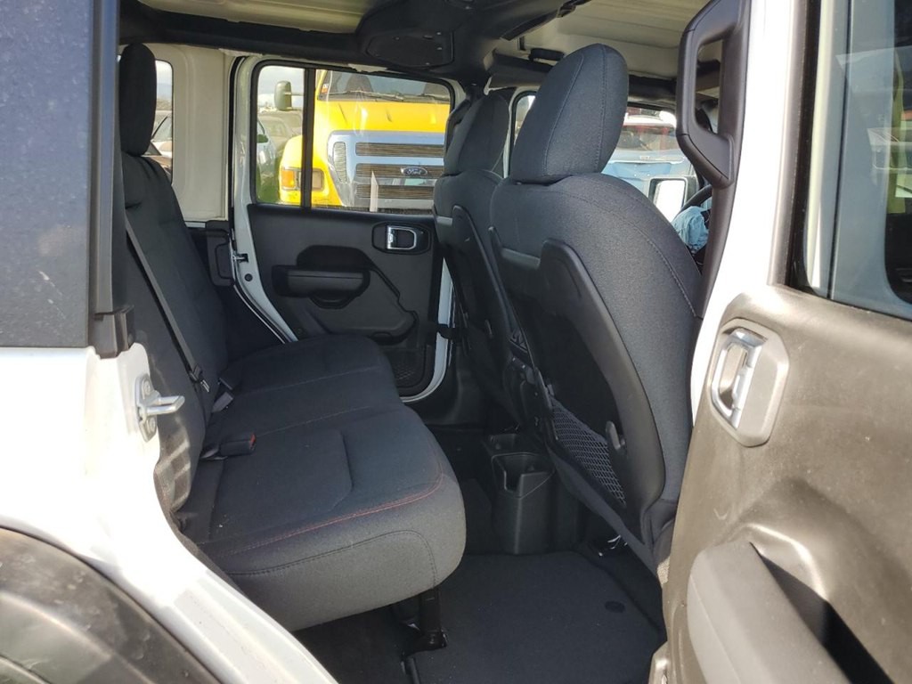 2025 Jeep Wrangler Image 11
