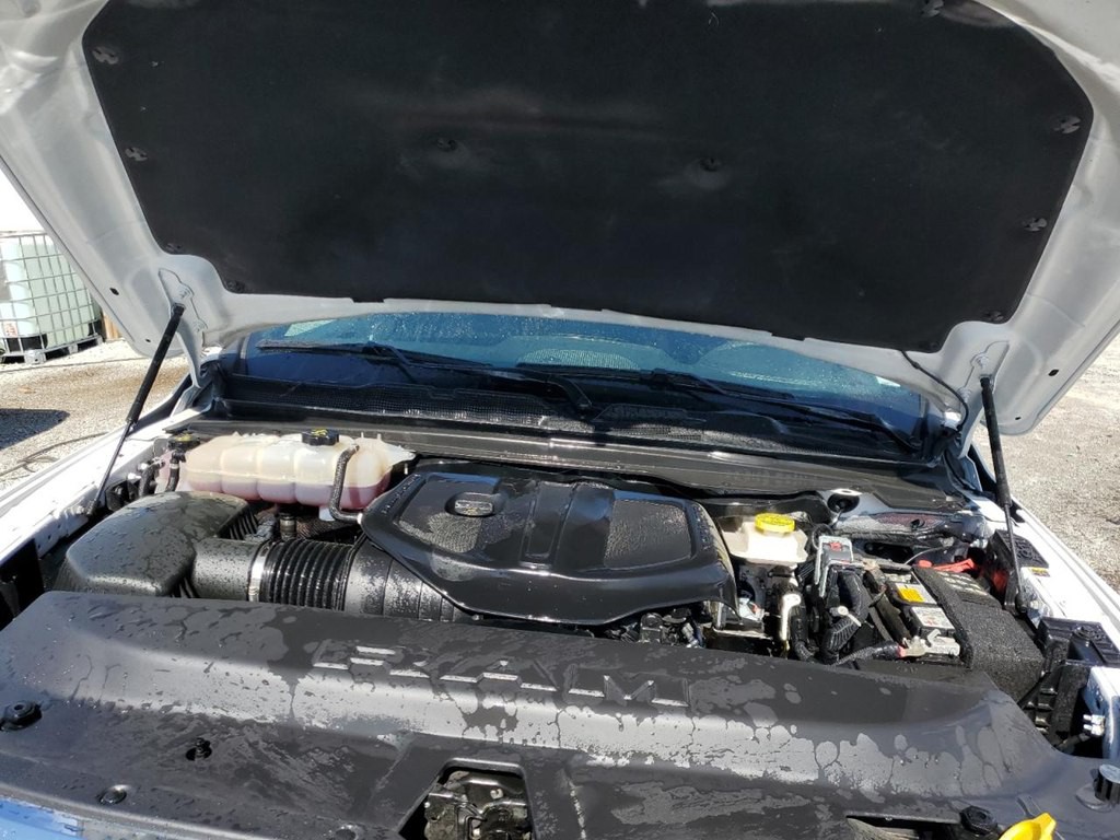 2025 RAM 1500 Image 11