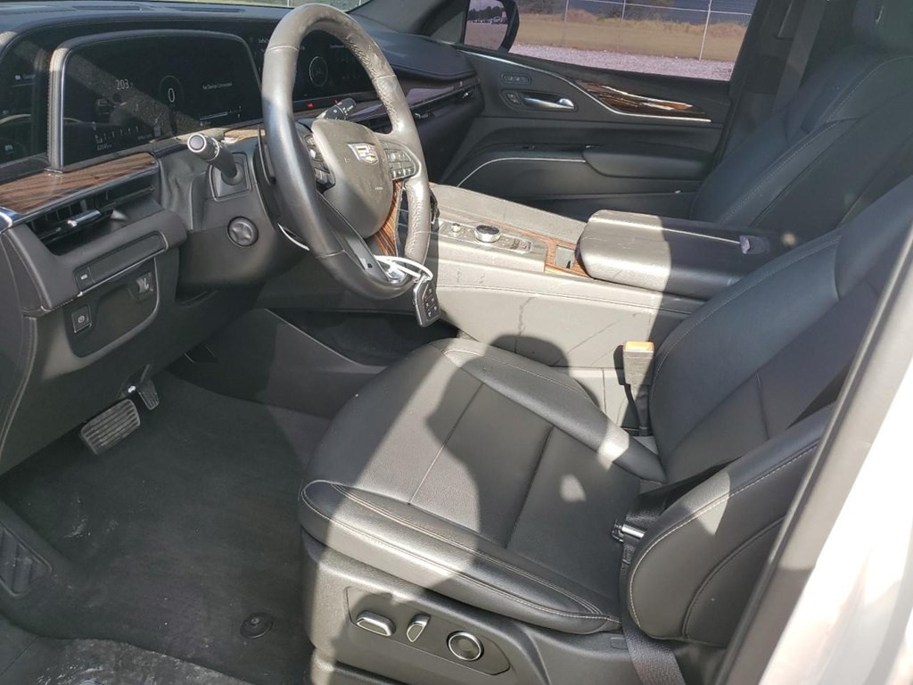 2021 Cadillac Escalade Image 7