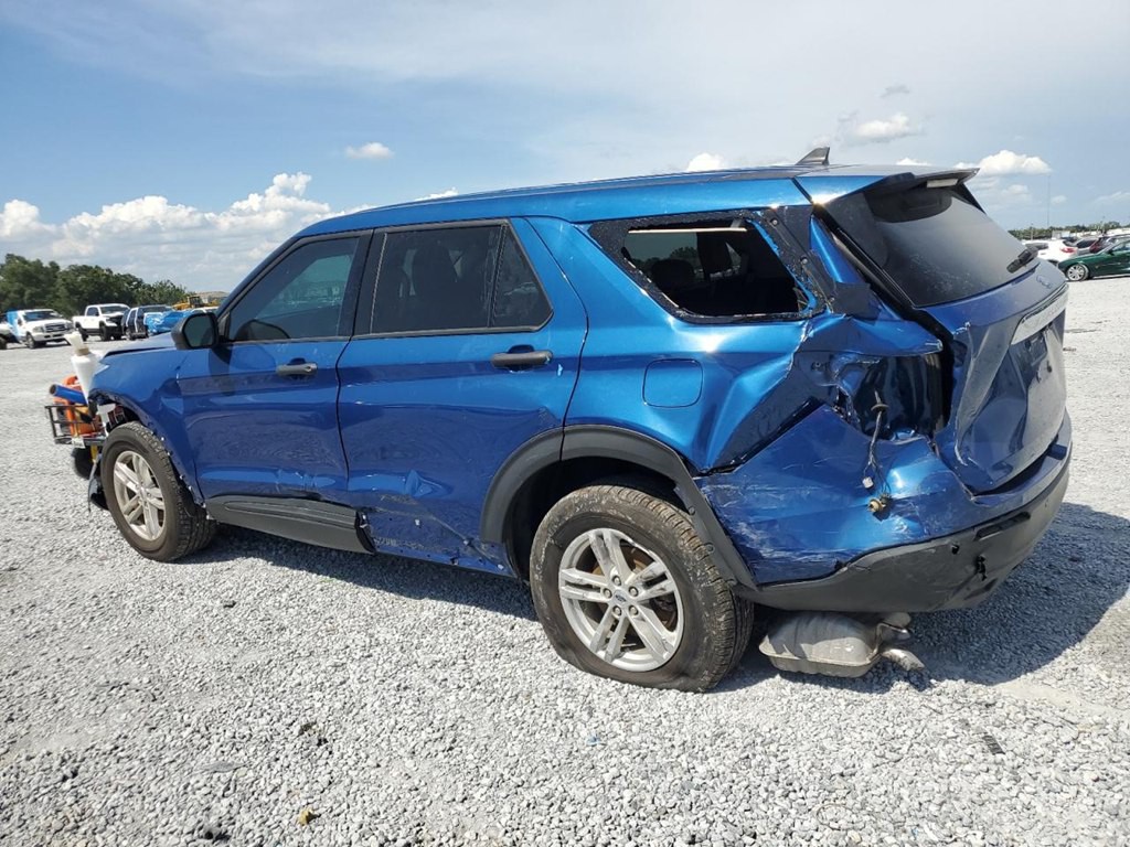 2022 Ford Explorer Image 2