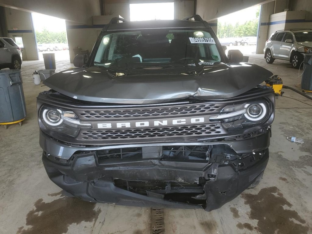 2025 Ford Bronco Image 5