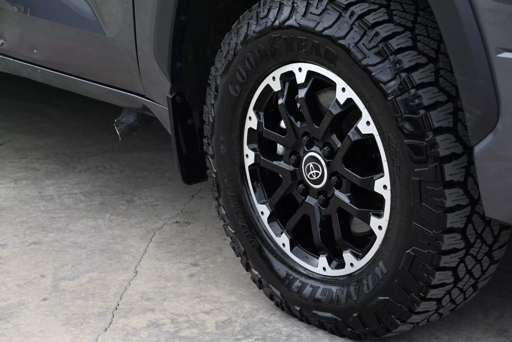 2024 Toyota Tundra Image 5