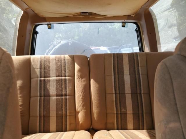 1984 Ford Bronco Image 11