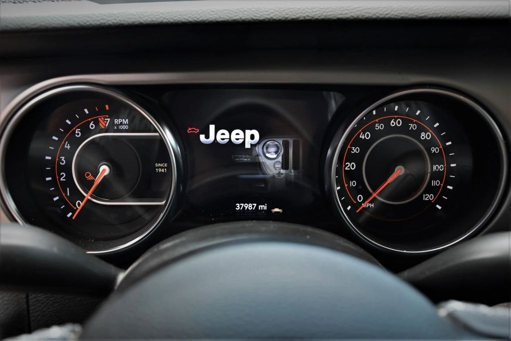 2021 Jeep Gladiator Image 14