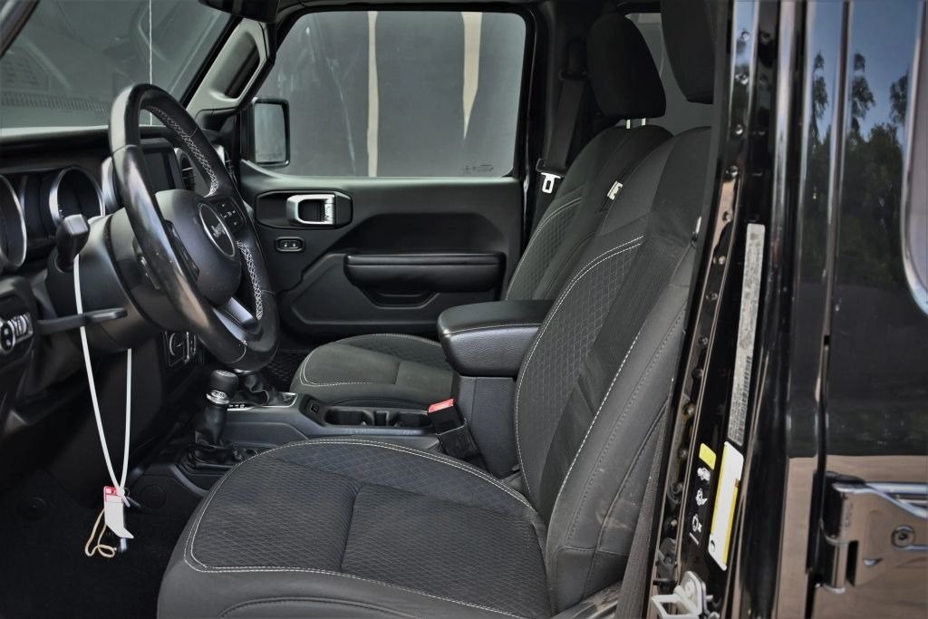 2021 Jeep Gladiator Image 18