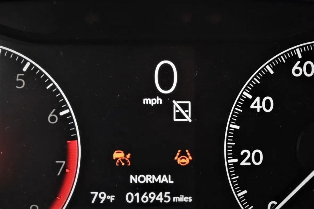 2025 Honda CR-V Image 11