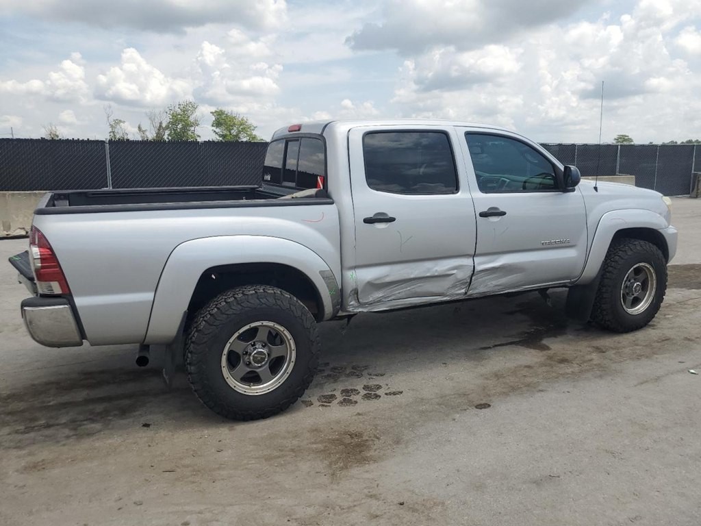 2013 Toyota Tacoma Image 3