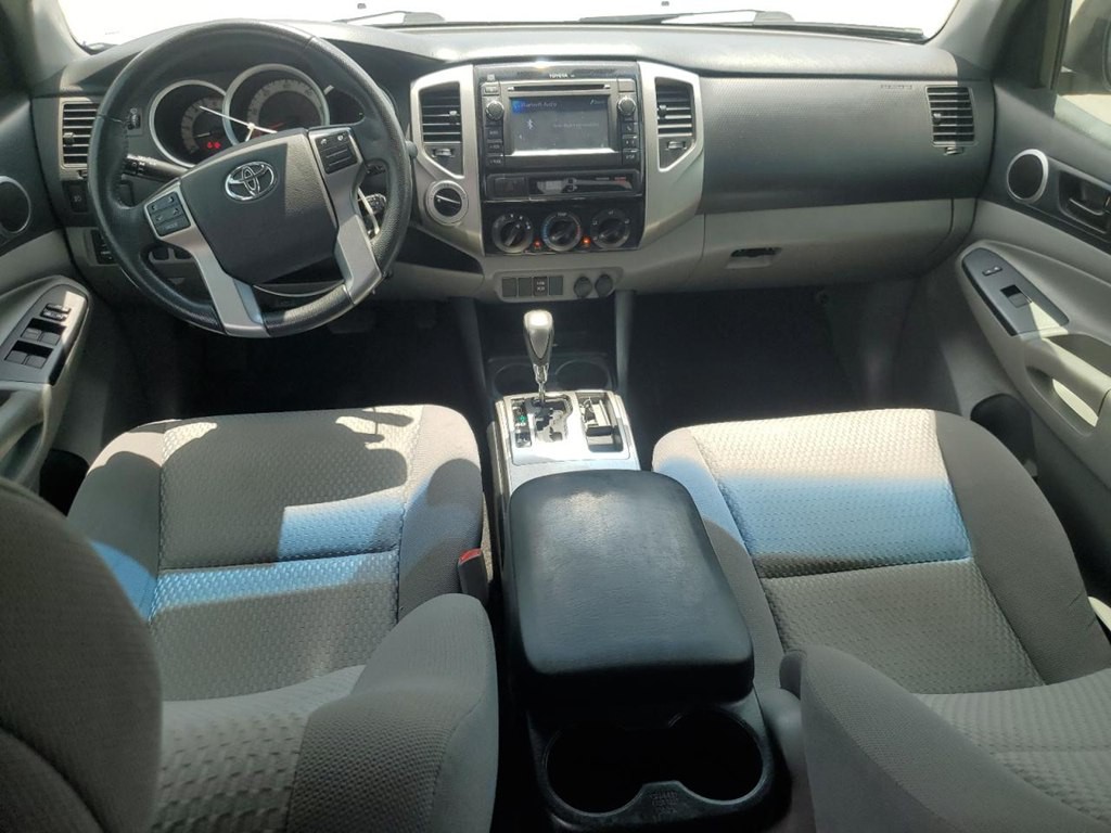 2013 Toyota Tacoma Image 8