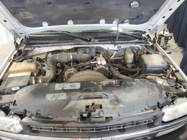 2001 Chevrolet Silverado 1500 Image 12