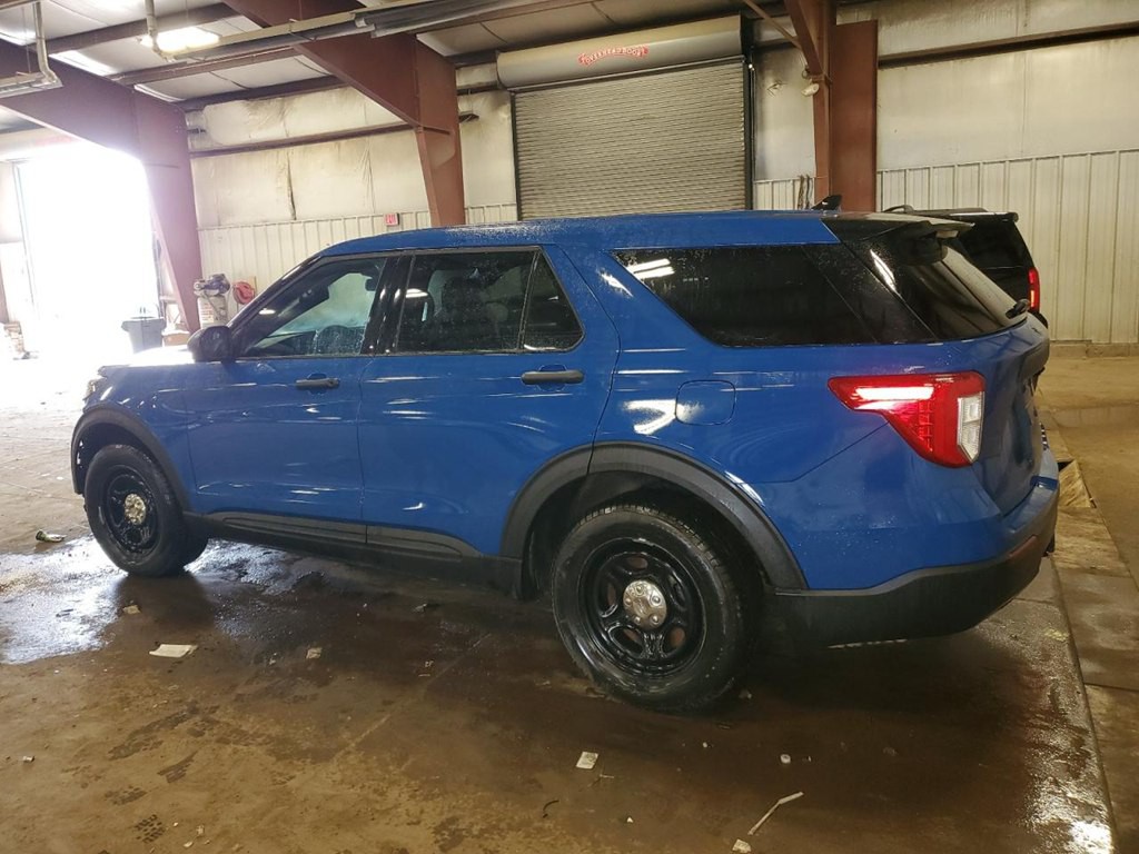 2020 Ford Explorer Image 2