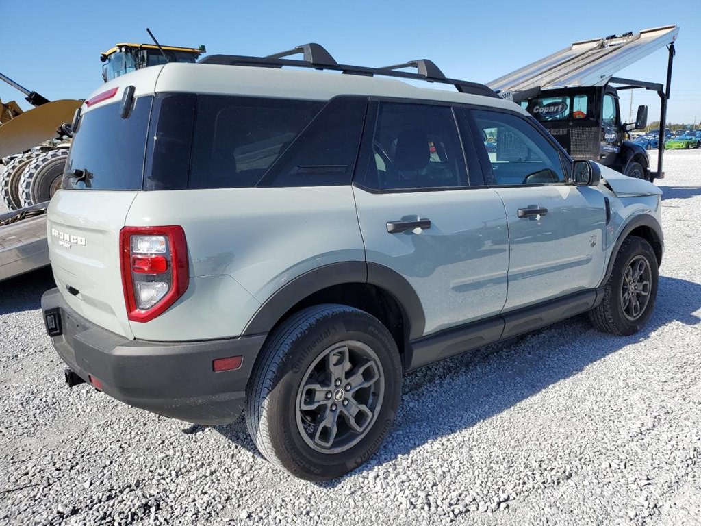 2023 Ford Bronco Image 3