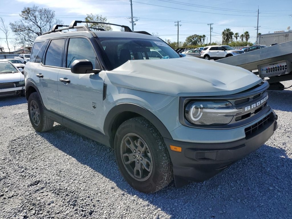 2023 Ford Bronco Image 4