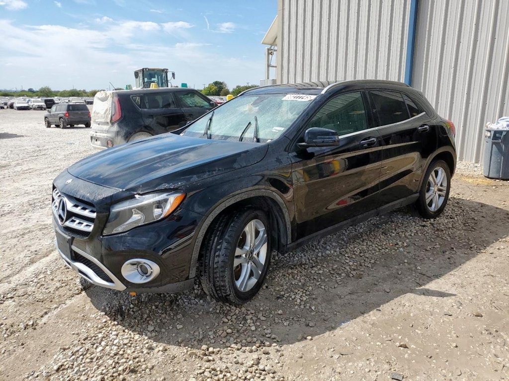 2018 Mercedes-Benz GLA-Class Image 1