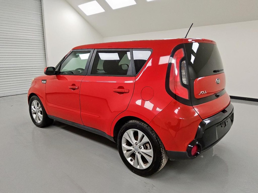 2016 Kia Soul Image 2