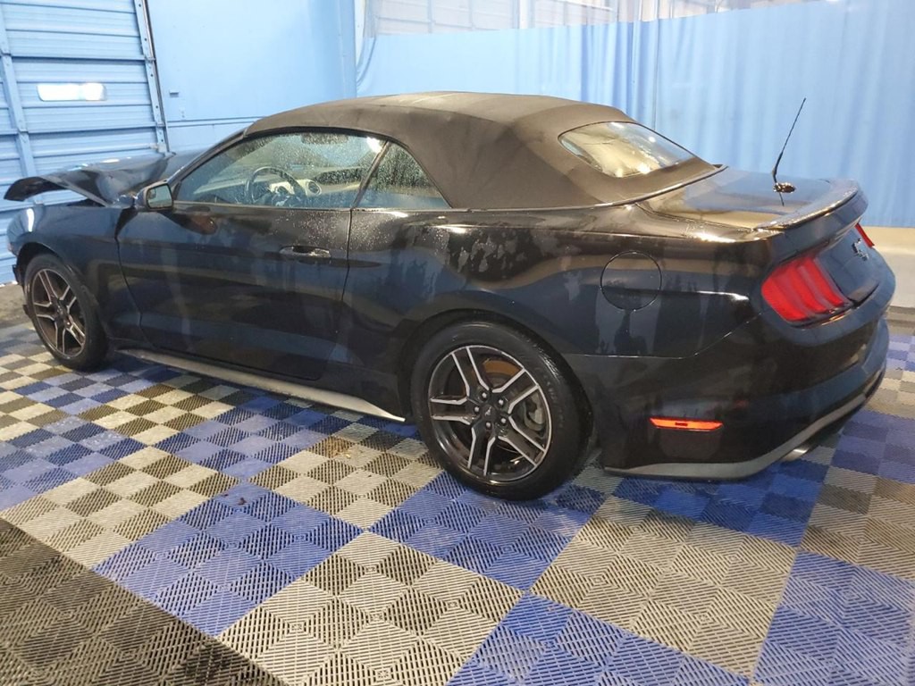 2020 Ford Mustang Image 2