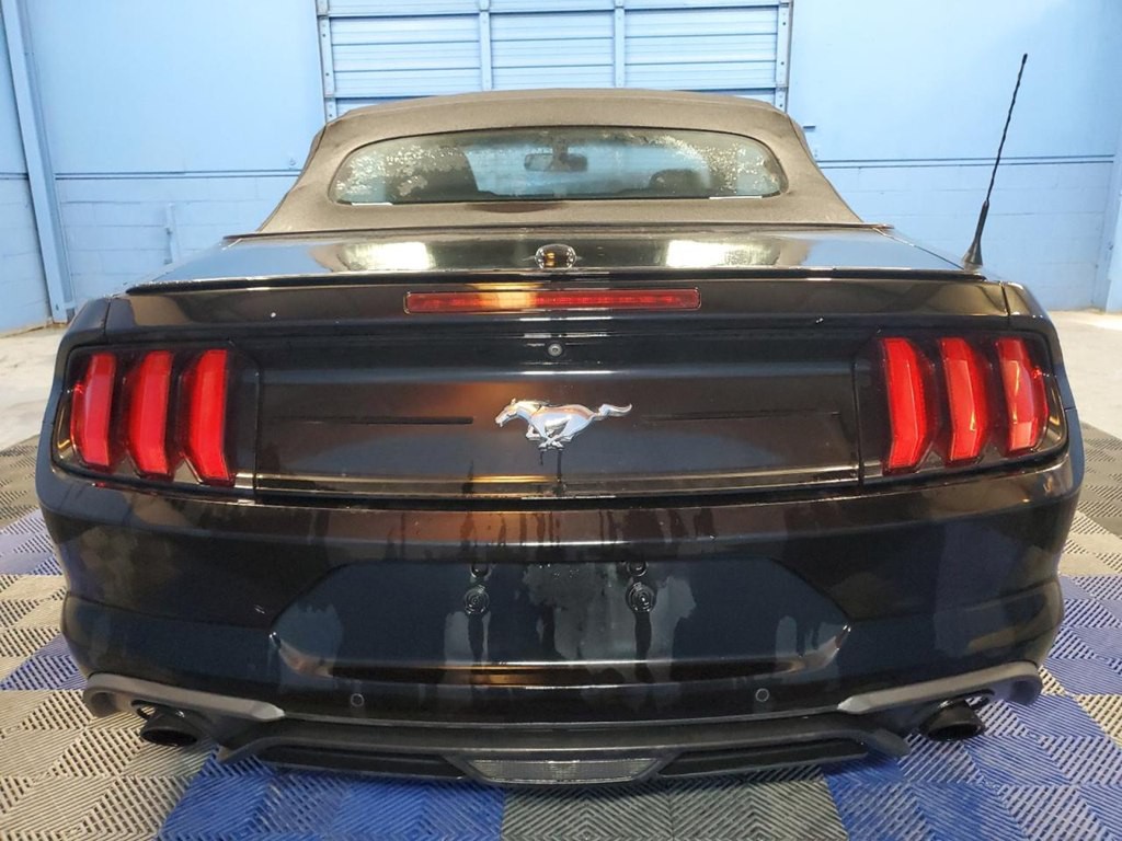 2020 Ford Mustang Image 6