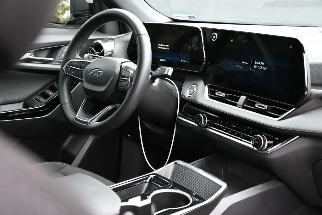 2025 Chevrolet Equinox Image 9