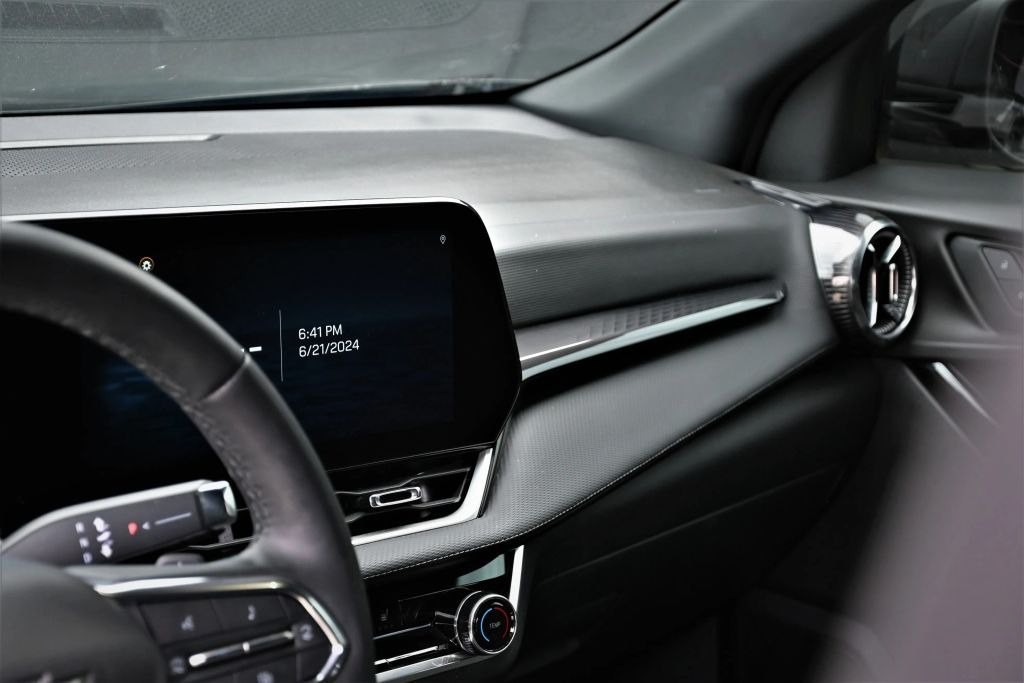 2025 Chevrolet Equinox Image 18