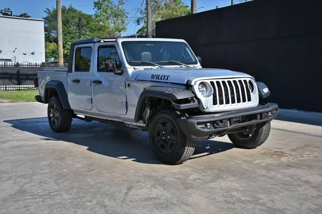 2023 Jeep Gladiator Image 3